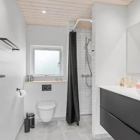 2 Bedroom Cozy In Skarup Fyn بيت للعطل *